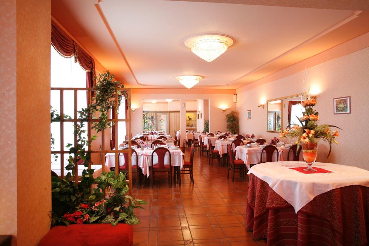 Hotel Villa Rosy Premeno Luaran gambar
